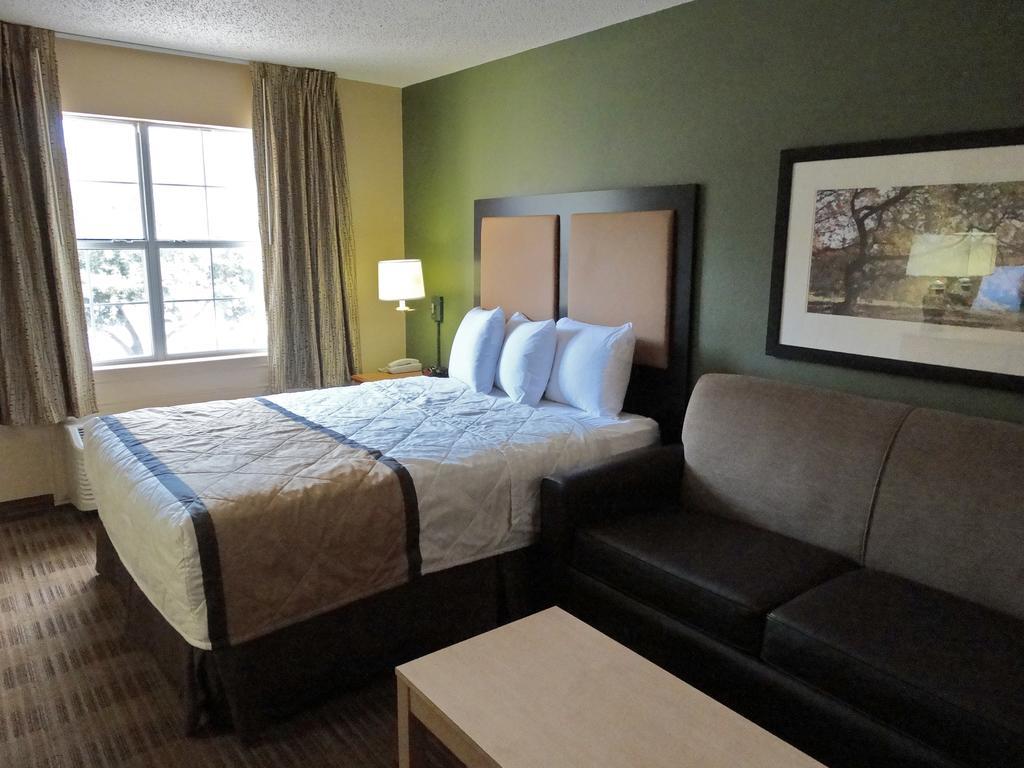 Extended Stay America Suites - Houston - Willowbrook Louetta 외부 사진